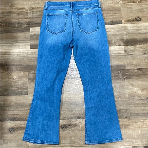 Women's Loft Kick Crop Jeans - Picture 2 of 7